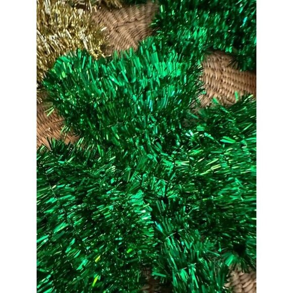 Tinsel Shamrock St. Patrick’s Day Wall Decor - Picture 4 of 7